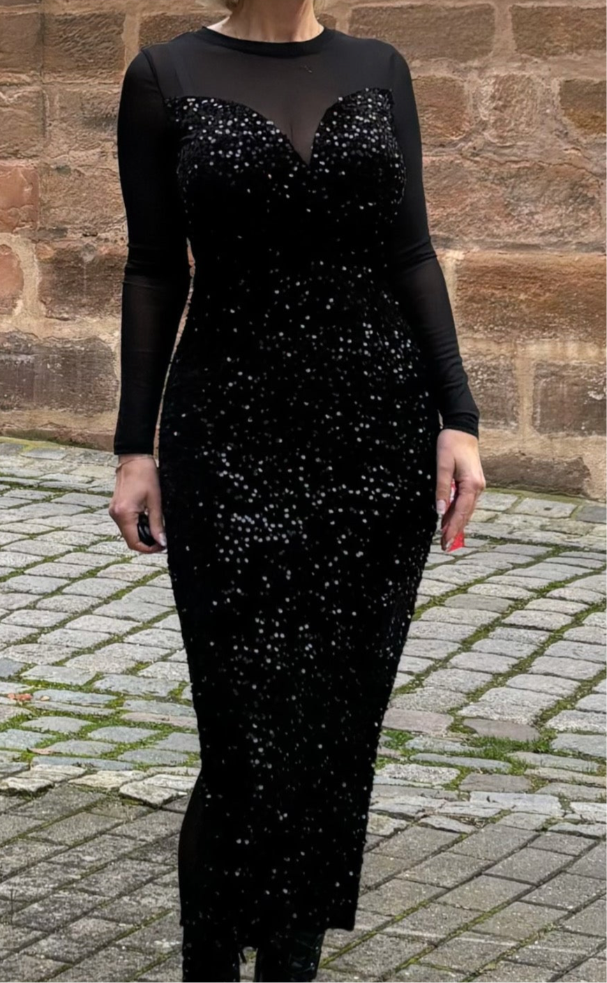 Kleid.