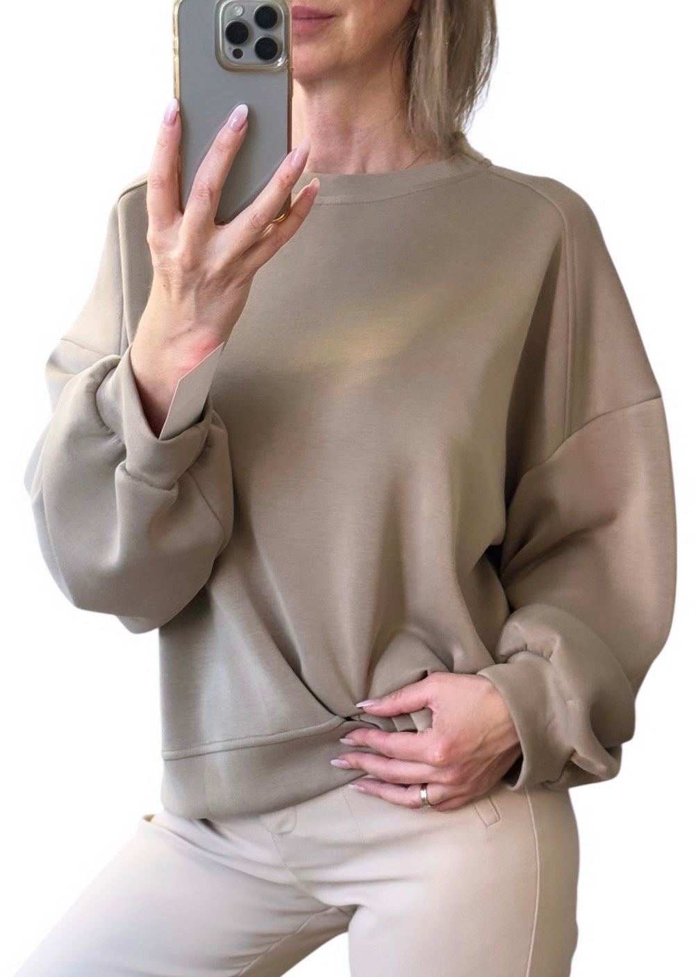 Sweatshirt
