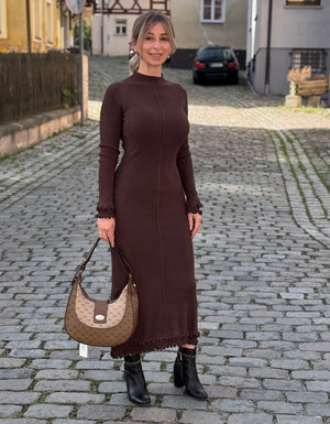 Kleid.