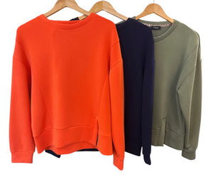 Sweatshirt