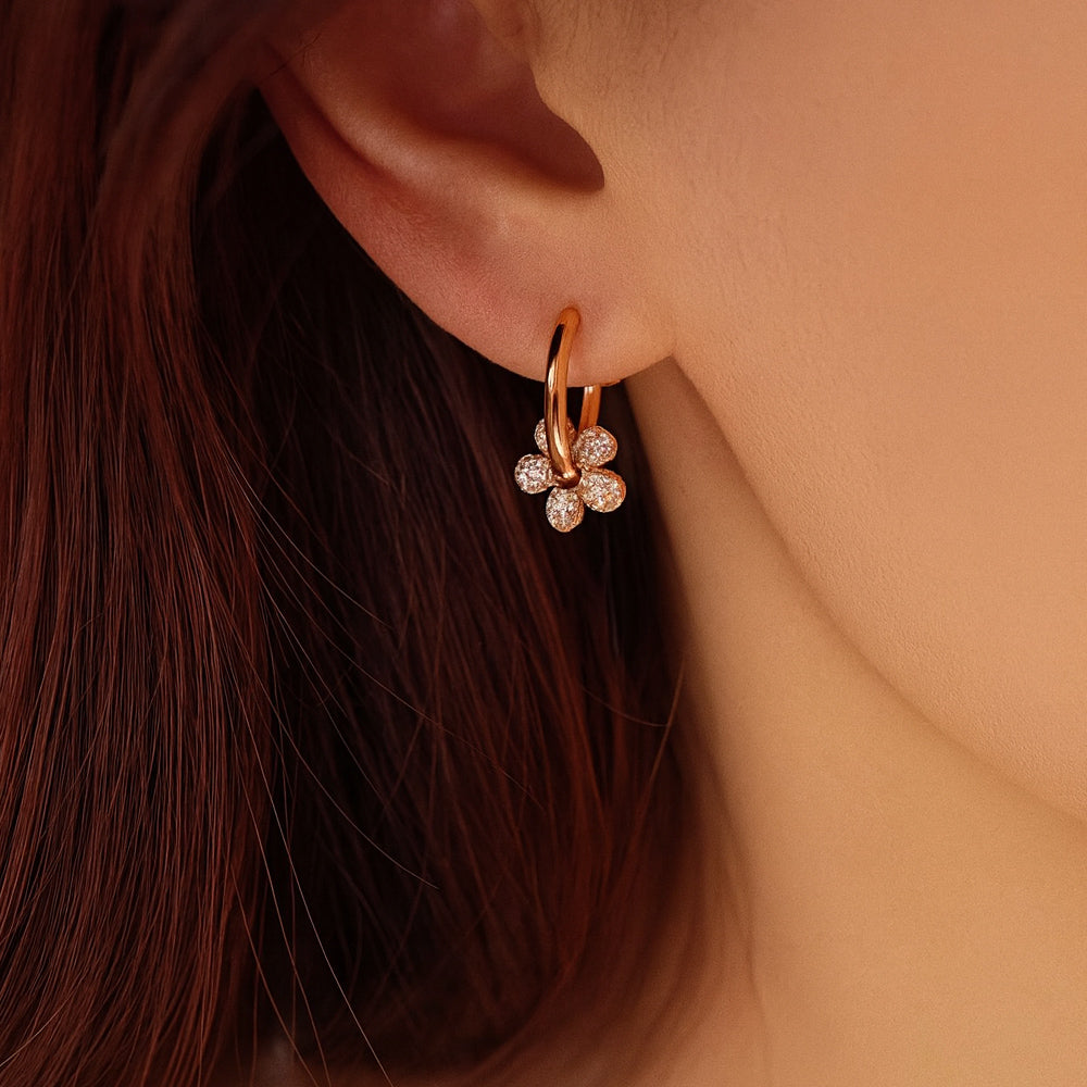 Ohrringe aus 925er Sterling-Silber, hängendes Blümchen mit Zirkonia