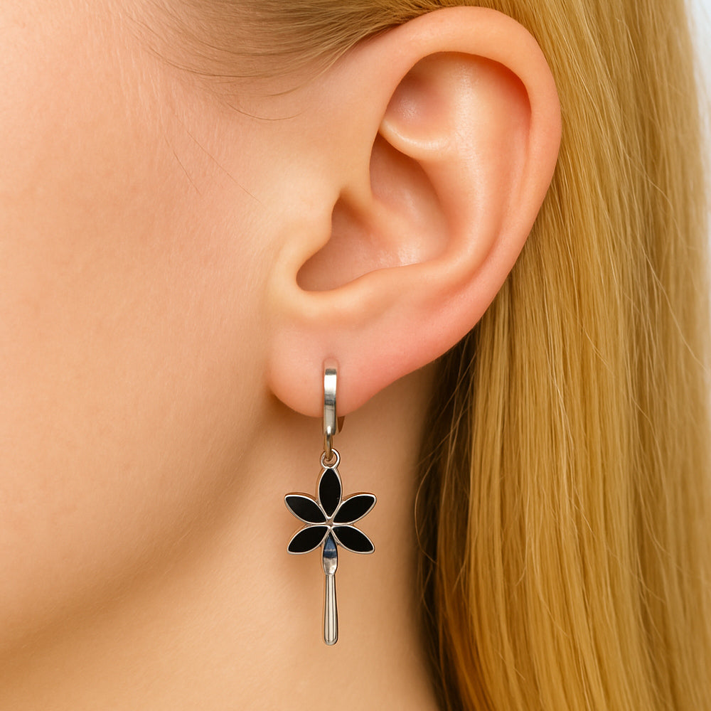Ohrringe aus 925er Sterling-Silber, Creole hängend mit schwarzen Blättern