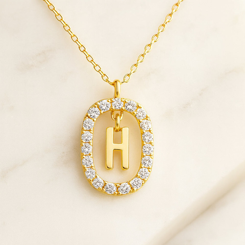 Kette mit Anhänger aus 925er Sterling-Silber, verschiedene Buchstaben im Strasskreis, 45cm