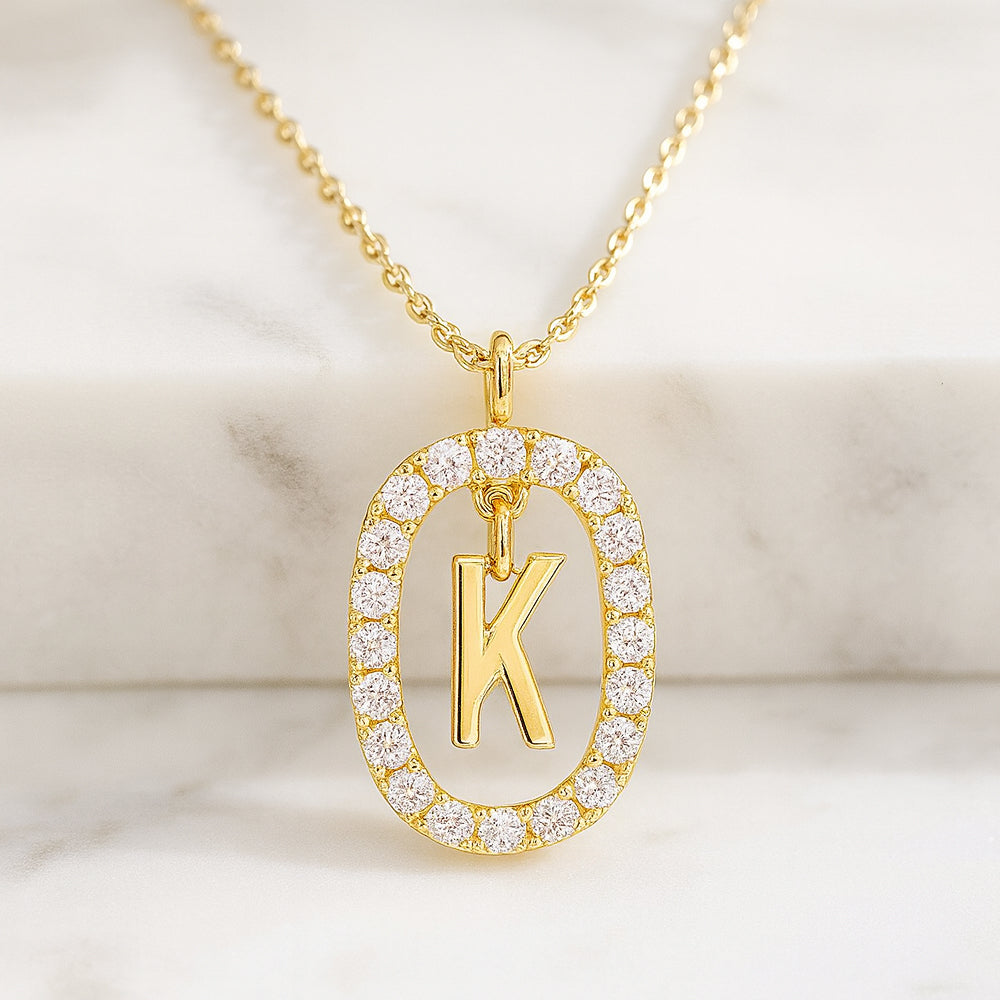 Kette mit Anhänger aus 925er Sterling-Silber, verschiedene Buchstaben im Strasskreis, 45cm